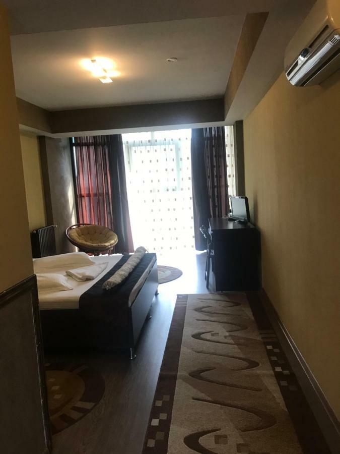 Hotel Bulevard Drobeta Turnu Severin Dış mekan fotoğraf